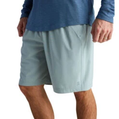 Men's Breeze Short - 6" -Outdoor Clothing Sale 21933 303615 4726012 image 1525560 94032777 b709 4308 90e4 5d928bb1fed8