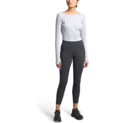 The North Face Women's Paramount Hybrid High Rise Tight -Outdoor Clothing Sale NF0A3XFW 0C5 hero