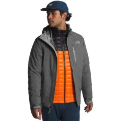 The North Face Men's Dryzzle Futurelight Jacket -Outdoor Clothing Sale NF0A4AHM DYY hero