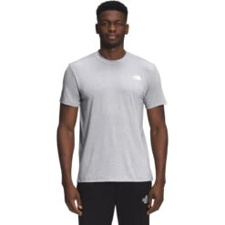 The North Face Men's Wander Short-Sleeve -Outdoor Clothing Sale NF0A7WUU DV9 hero